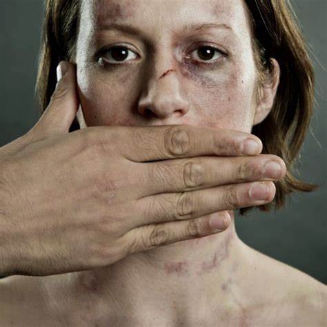 «Certaines femmes sont poussées à bout»: les suicides, la face cachée des violences conjugales